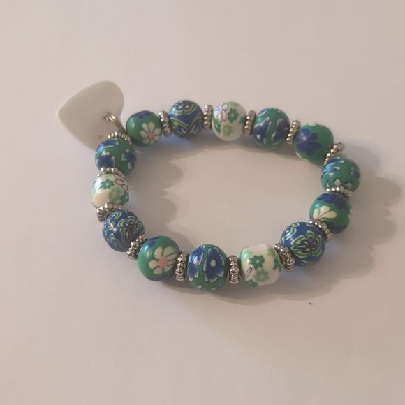 676 Blue and Green Floral Painted Beaded Charm Bracelet with Sara Engraved Heart - Picture 4 of 4